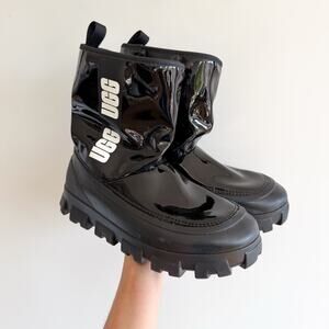 UGG Classic Brellah Mini Classic Waterproof Boot Black 10 NEW